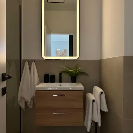 Retreat 84 In Odyssey And Pools Resort-parking Apartament
